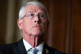 Louisiana's former Sen. J. Bennett Johnston dead at 92