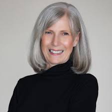 Kristin Kral's Instagram, Twitter & Facebook