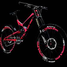 Pin By Mia On Gefahrt Downhill Bike Mtb Bike Mountain Downhill Mountain Biking