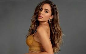 A cantora e empresária anitta e o nubank estão em fase final de negociação para que ela seja a principal estrela de publicidade da empresa, segundo o colunista guilherme amado, do metrópoles. Anitta E Nubank Negociam Parceria E A Cantora Se Tornara Acionista Do Banco Polemica Paraiba Polemica Paraiba