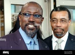 Randall Biggs's Instagram, Twitter & Facebook