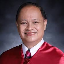 Arsenio Silva's Instagram, Twitter & Facebook