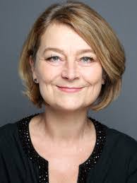 Pamela Peabody's Instagram, Twitter & Facebook