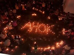 Di artikel ini terdapat gambar mewarnai berbagai macam, ada pemandangan, rumah, bunga, buah, mobil dan transportasi lainnya,masjid, dan lain sebagainya. Aksi Seribu Lilin Untuk Ahok Diwarnai Dengan Aura Mistis