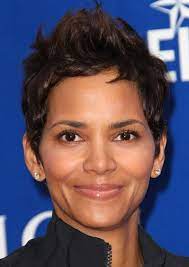Halle berry short hairstyles looks. Halle Berry Short Hairstyles Pixie Cut Hairstyles Weekly