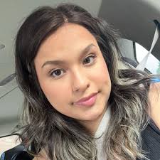 Does anyone recognize this porch at MARINA HEIGHTS APT complex in Vallejo  where a package was delivered by mistake?