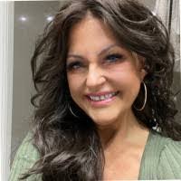 Kathi May's Instagram, Twitter & Facebook