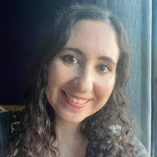 Abigail Barr's Instagram, Twitter & Facebook