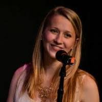 Anna Dinkel's Instagram, Twitter & Facebook