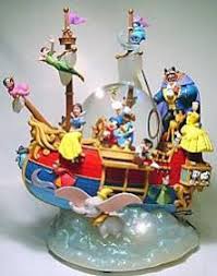 Disney Snowglobes Collectors Guide Group Ship Snowglobe Disney Snowglobes Snow Globes Snowglobes