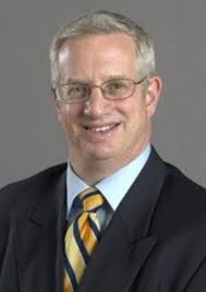 People in Business: Gary Feen joins Eyeglass Company; Michael Gove joins  Estate Planning Council of Hampden County