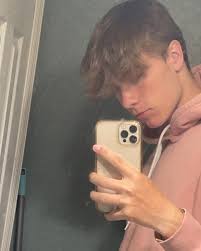 𝙻𝚊𝚢𝚝𝚘𝚗™ (@lworddd) • Instagram photos and videos