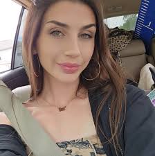 On e main street. Who's this baby belong to? I cannot hold