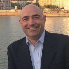 Jonathan Kalis's Instagram, Twitter & Facebook