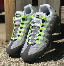 Nike Air Vapormax 95 Og Neon Release Date Sneaker Bar Detroit Nike Air Shox Nike Air Vapormax Neon Shoes