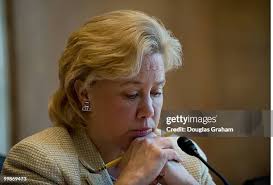 99 photos et images haute résolution de Ted Edgar