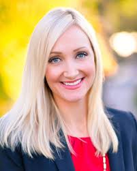 Chelsea Epps's Instagram, Twitter & Facebook