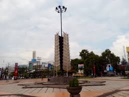Pada bagian dalam wadah juga terdapat unsur bambu yang jadi ciri khas earbud liberate air. Kota Banjar Wikipedia Bahasa Indonesia Ensiklopedia Bebas