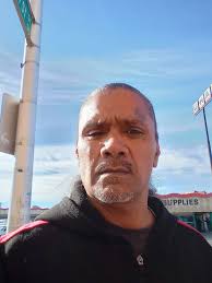 Just asked myself that same question. Why does Rubi look this good in a  bikini… 😯😎