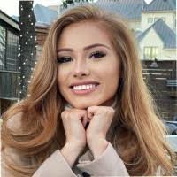 Courtney Ostrander's Instagram, Twitter & Facebook