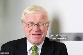 214 Chris Ewen Stock Photos, High-Res Pictures, and Images