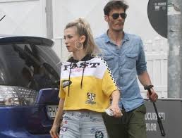 Detalii incredibile din familia andreei bălan au ieșit la iveală în numai 24 de ore. Lovitura Grea Pentru Andreea Balan Dupa Stirile Despre Divort Sotul Ei George Burcea Prins Drogat La Volan
