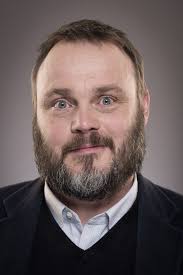 Al Murray sheds the Pub Landlord's blazer as TV hit Taskmaster returns |