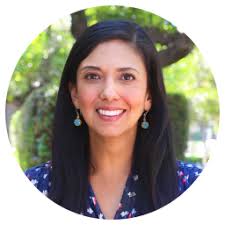 Wendy Quezada's Instagram, Twitter & Facebook