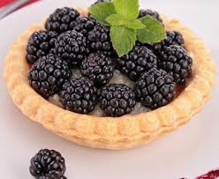 Mini Tartelettes Aux Mures Recette Mini Tarte Alimentation Cuisine Et Boissons