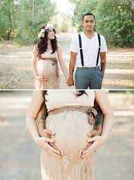 Romantic Fall Maternity Session The Little Umbrella Fall Maternity Pictures Maternity Pictures Maternity Inspiration