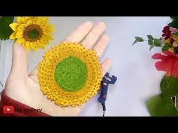 Jom belajar hari ini ialah sulaman reben bunga matahari. Tutorial Membuat Bunga Matahari Dari Kain Flanel Tutorial Lif Co Id