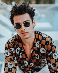 Influencers — SIDEPROJECTZ