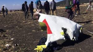 Dari semua kecelakaan pesawat yang terjadi di indonesia , ada sebuah kecelakaan pesawat yang cukup menggemparkan masyarakat indonesia, kecelakaan tersebut. Perjalanan Udara Naik Pesat Pada 2019 Tapi Mengapa Korban Kecelakaan Pesawat Turun Lebih Dari 50 Bbc News Indonesia