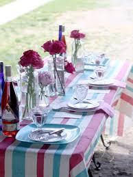 Laundry room ideas to freshen up the small space. 12 Wonderful Summer Table Decoration Ideas