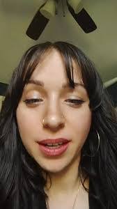 Lauren Kellerman's Instagram, Twitter & Facebook