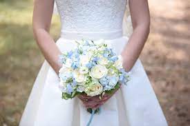 Check spelling or type a new query. Brautstrauss In Blau Und Weiss Heiraten Mit Braut De Brautstrauss Blau Hellblaue Hochzeit Hochzeit Farbthemen