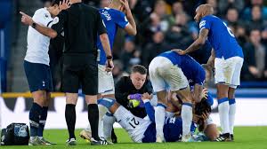 Барселона и тоттенхэм поспорят за боатенга. Zhutkaya Travma Gomisha I Slezy Son Hynmina Everton Tottenhem Chempionat Anglii Eurosport