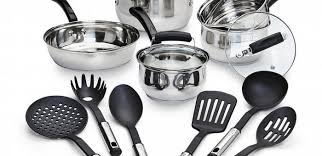 Dengan diiringi seperangkat alat musik gamelan sunda, pertunjukan tari merak dimulai. Artikel Laman 7 Dari 17 Mr Kitchen