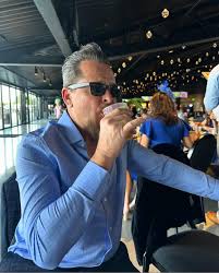 Seems no body cares about me 😥😢😔❤️ #davekindig #bitchinrides #cars  #mechanic #dave #designer