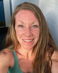 Jaclyn Tran's Instagram, Twitter & Facebook