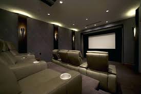 It eliminates all light in a room so that the focus is centered only on the screen. Ceiling Design Color Whaciendobuenasmigas