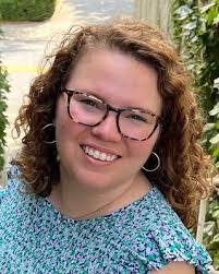 Arielle Marshall's Instagram, Twitter & Facebook