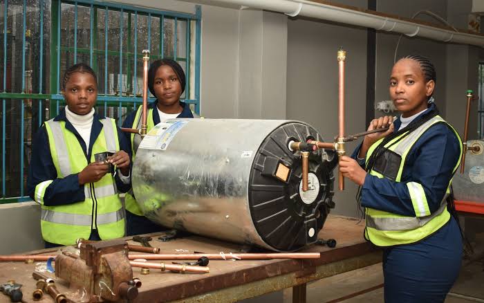 Ekurhuleni-tvet-college, online applications, Requirements, Dates
