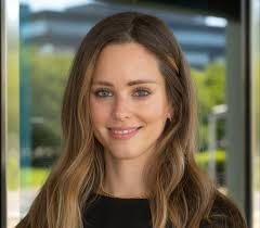 Mija Yoo's Instagram, Twitter & Facebook