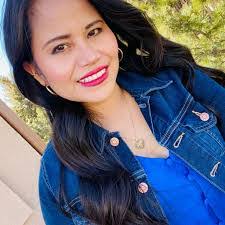 Marian Goss's Instagram, Twitter & Facebook