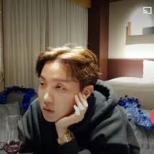 Luna Kim (lunakim8889)