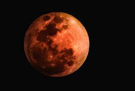 Töltsd le ezt a szabadon felhasználható képet a holdfogyatkozás telihold moon témakörben, a pixabay szabadfelhasználású képektől és videóktól roskadozó könyvtárából. Januar 21 En Szuperhold Lesz Amelynek Rendkivuli Hatasa Lesz Minden Ember Eletere Celestial Bodies Celestial Moon