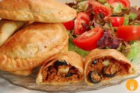 Y así de sencillo es preparar un chimichurri argentino. Empanada Criolla Argentina Recetas De Cocina Casera Faciles Y Sencillas Cocina Casera