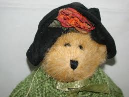 Bailey Bear's Instagram, Twitter & Facebook