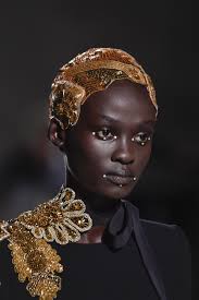 A lovely girls to choose makeup section dress up section dress princess and prince up in the gown of your dreams. Spring Runway Beauty Inspo Fendi Chanel Louis Vuitton Spring Summer 2020 Runway Makeup Looks For The First Day Of Spring
